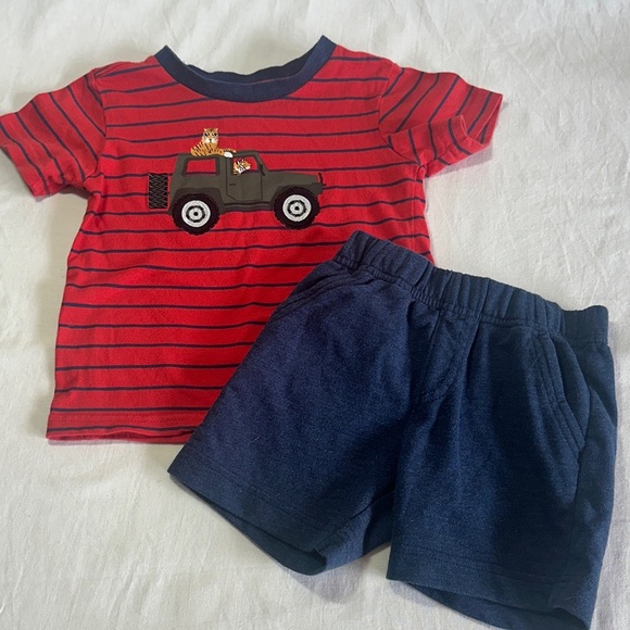 Pekkle - Red Striped Kids Truck T-Shirt and Blue Shorts Set - Picture 1 of 6